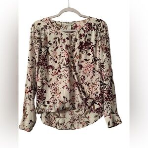 White House Black Market Floral Blouse Pink Cream Small